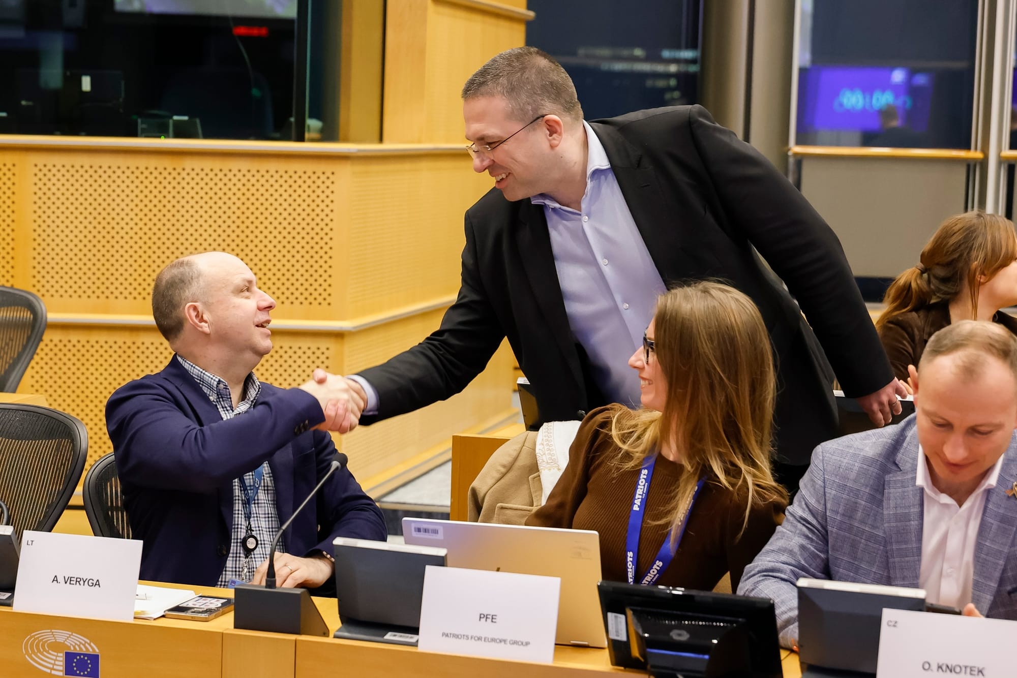 Critical Medicines Act negotiations begin, with urgency stressed by co-legislators